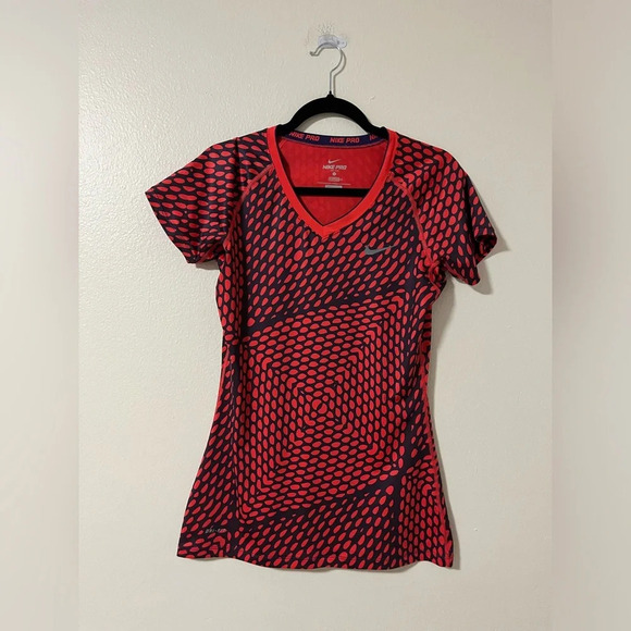 Nike Pro Dri-Fit training short coral and navy blue net print womens size medium - Picture 1 of 4